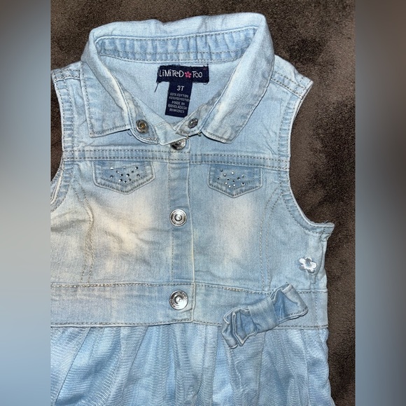 Dress - Picture 2 of 3